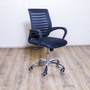 Ergonomic mid back swivel office chair with adjustable height, breathable backrest, and rolling caster wheels for comfortable office seating.