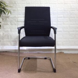 Cantilever mesh visitor chair with breathable backrest and chrome frame for office reception areas