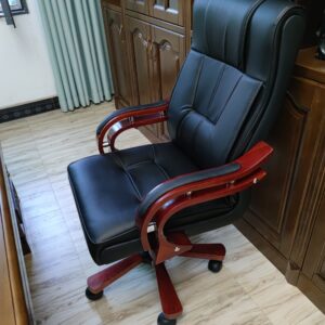 Generic high back office seat with ergonomic design, padded seat, and adjustable swivel base for comfortable office seating